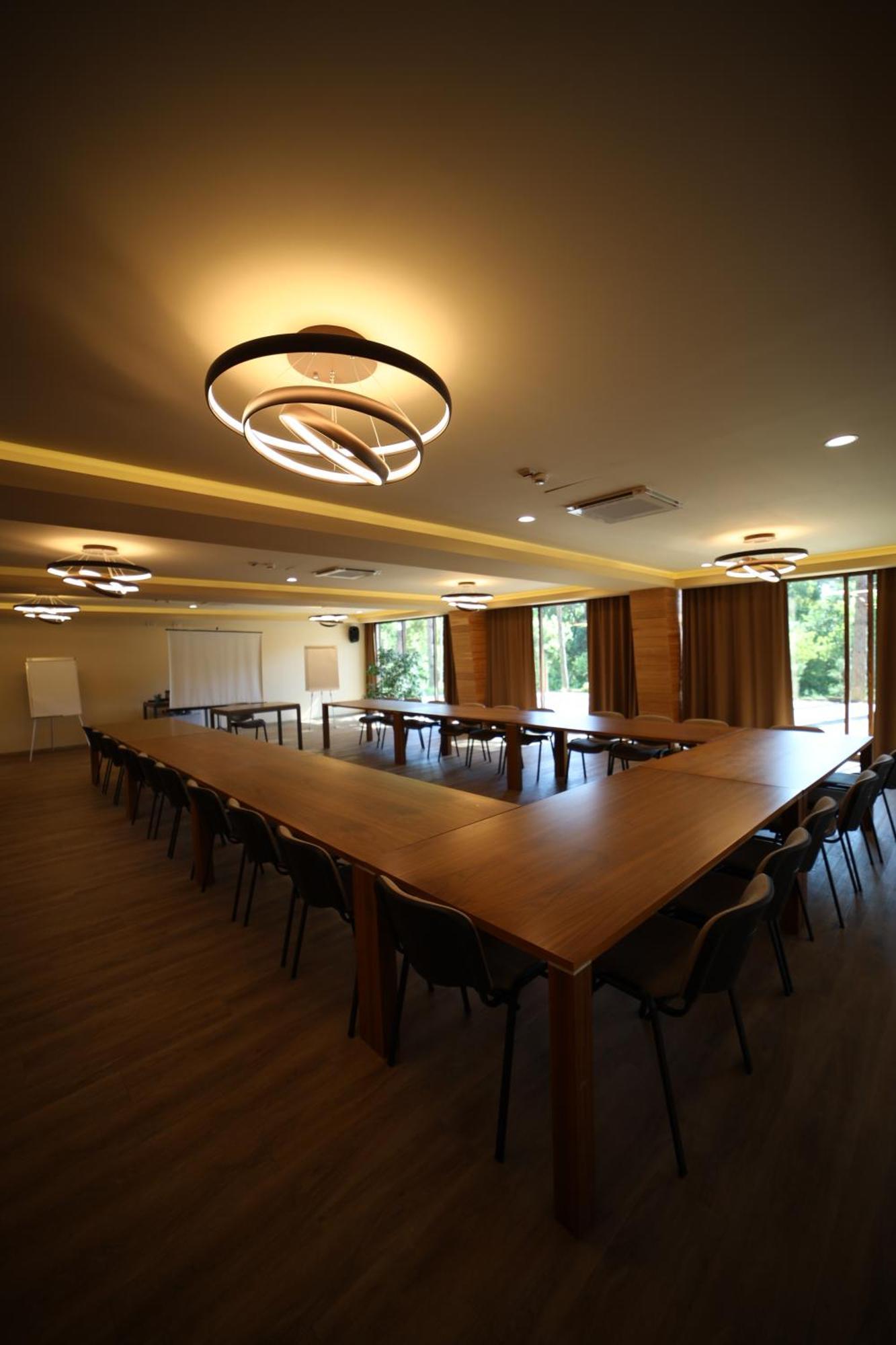 Hotel Borkovac Рума Экстерьер фото