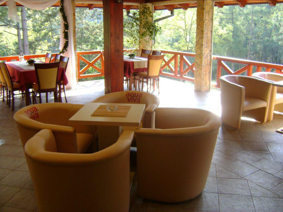Hotel Borkovac Рума Ресторан фото